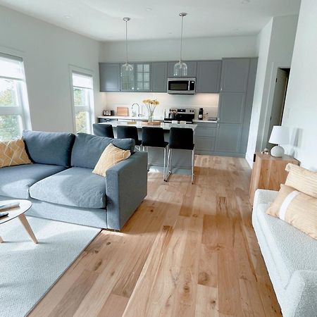 Elora'S Irvine River Suite Extérieur photo