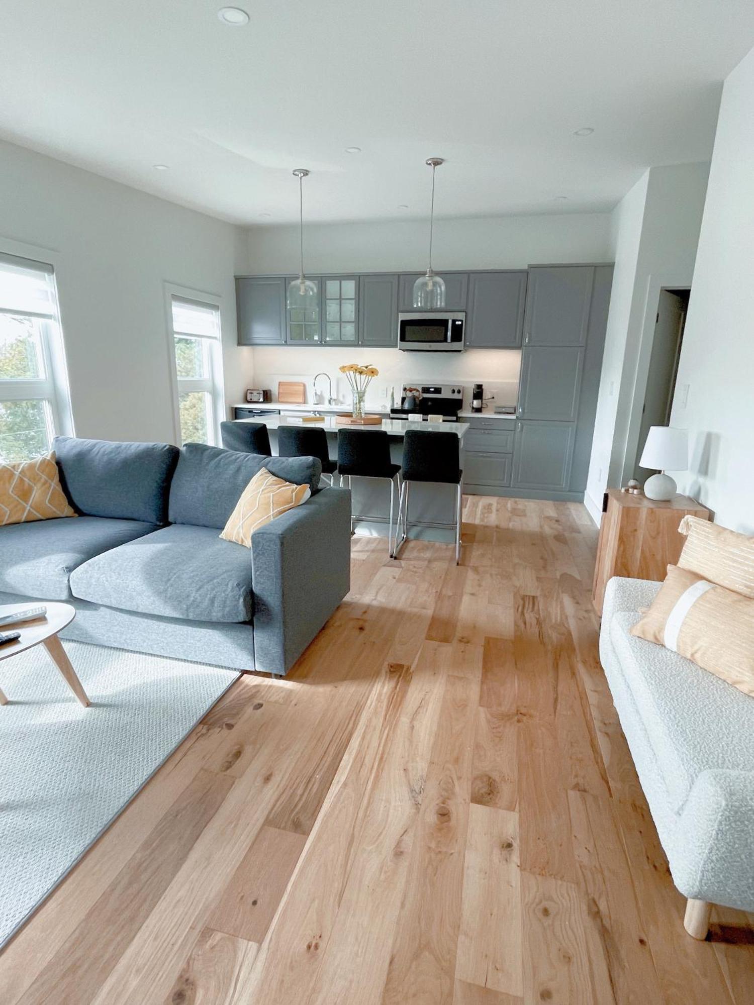 Elora'S Irvine River Suite Extérieur photo