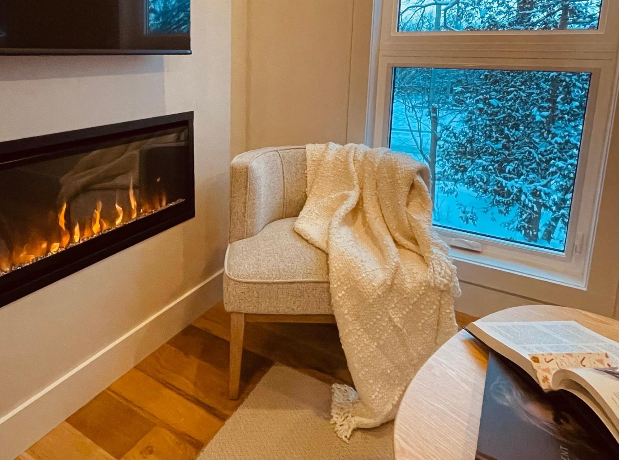 Elora'S Irvine River Suite Extérieur photo